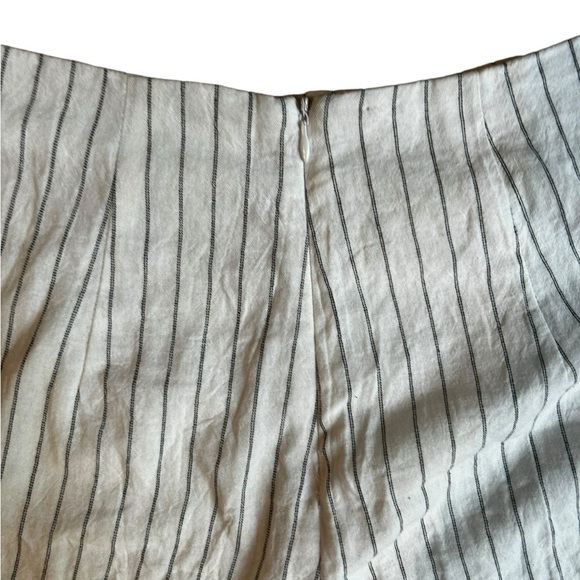 Superdown Womens Stripe Brooke Pant Wide Leg Cropped White Size Small Pinstripes - Picture 7 of 9
